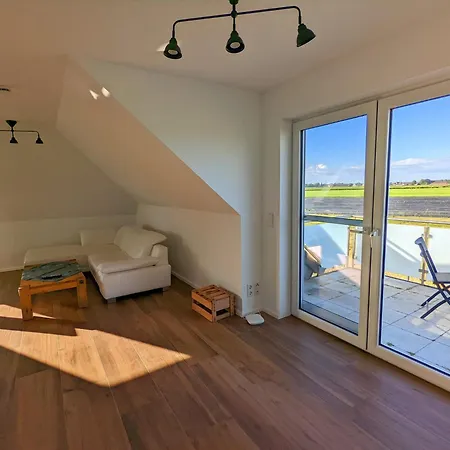 Moderne Landhaus-ferienwohnung Mit Balkon