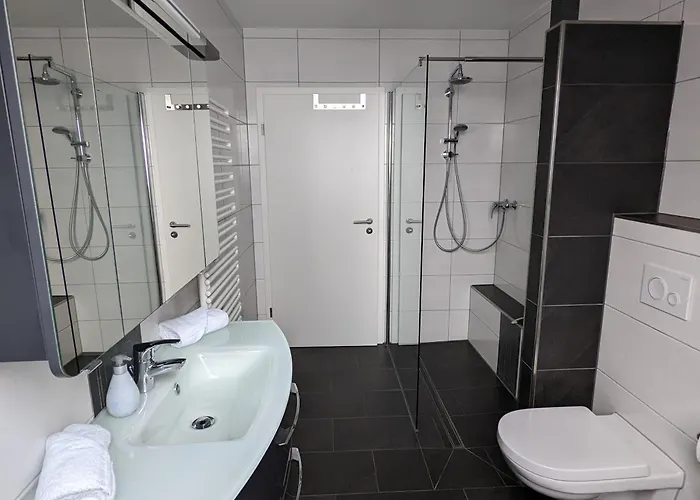 Daire Moderne Landhaus-ferienwohnung Mit Balkon *